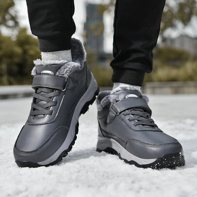 Crux Fashion - Unisex Plüschstiefel