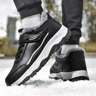 Crux Fashion - Unisex Plüschstiefel