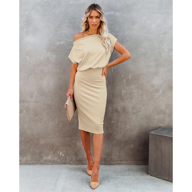 Darshee X - Schulterfreies Kleid