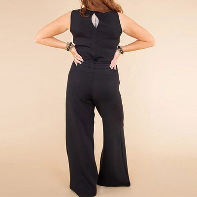 Stylax - Ärmelloses Schnür-Jumpsuit