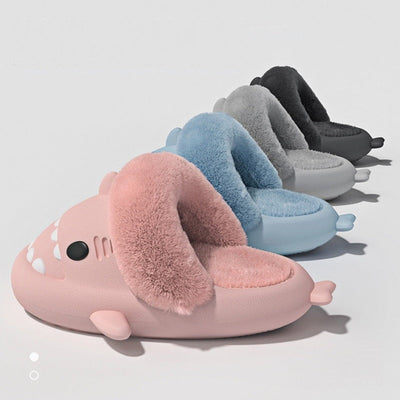 Sharkwin - Pelzige Haifischpantoffeln