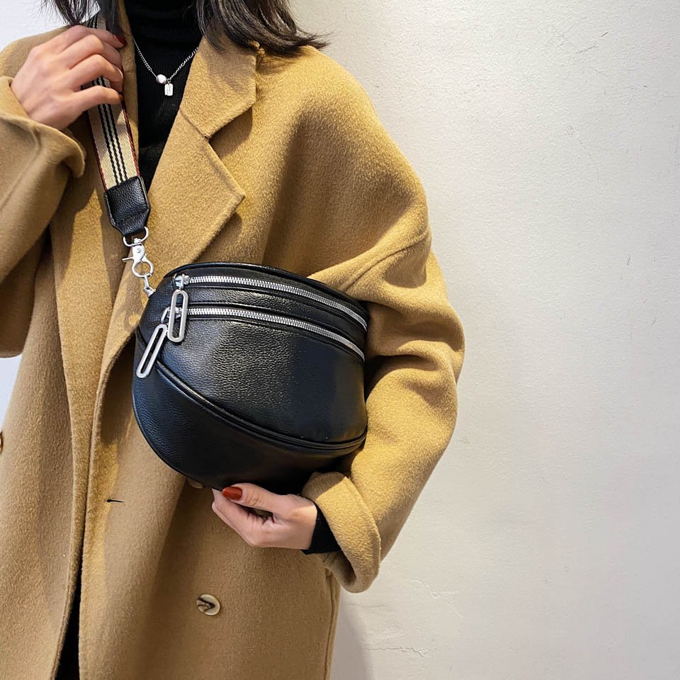 LuxeBag - Luxuriöse Crossbody-Tasche