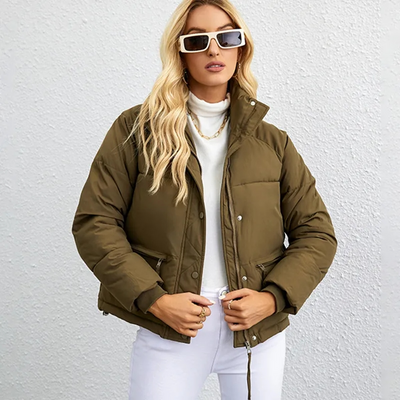 Tigrina - Bequeme Daunenjacke für Frauen